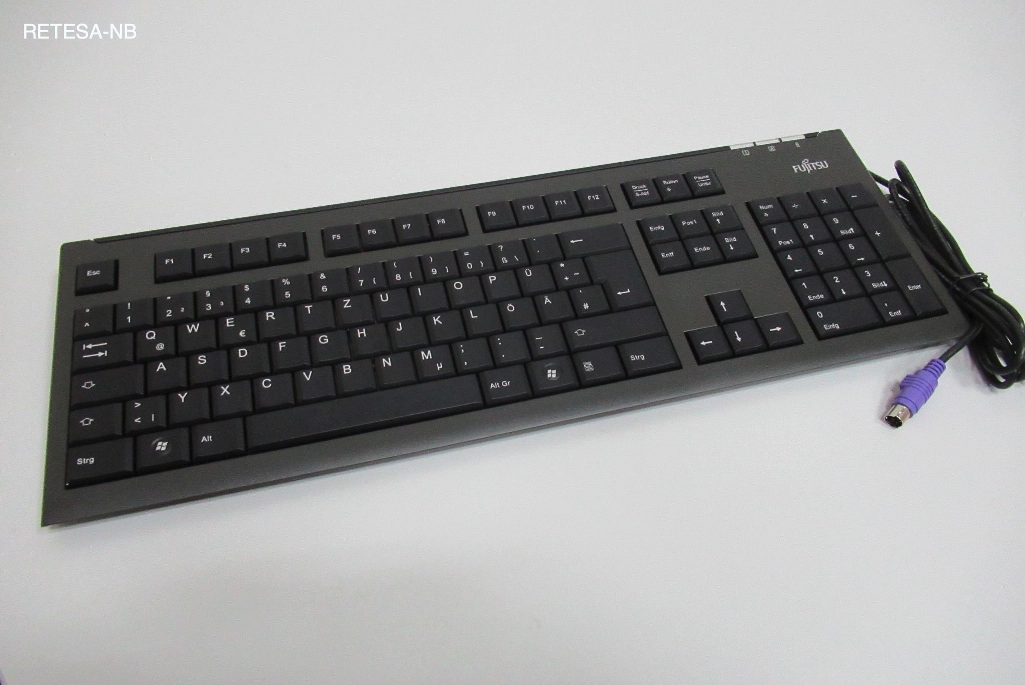 PS/2-Tastatur FUJITSU KB400 D Standard, schwarz, FTS S26381-K551-L420
