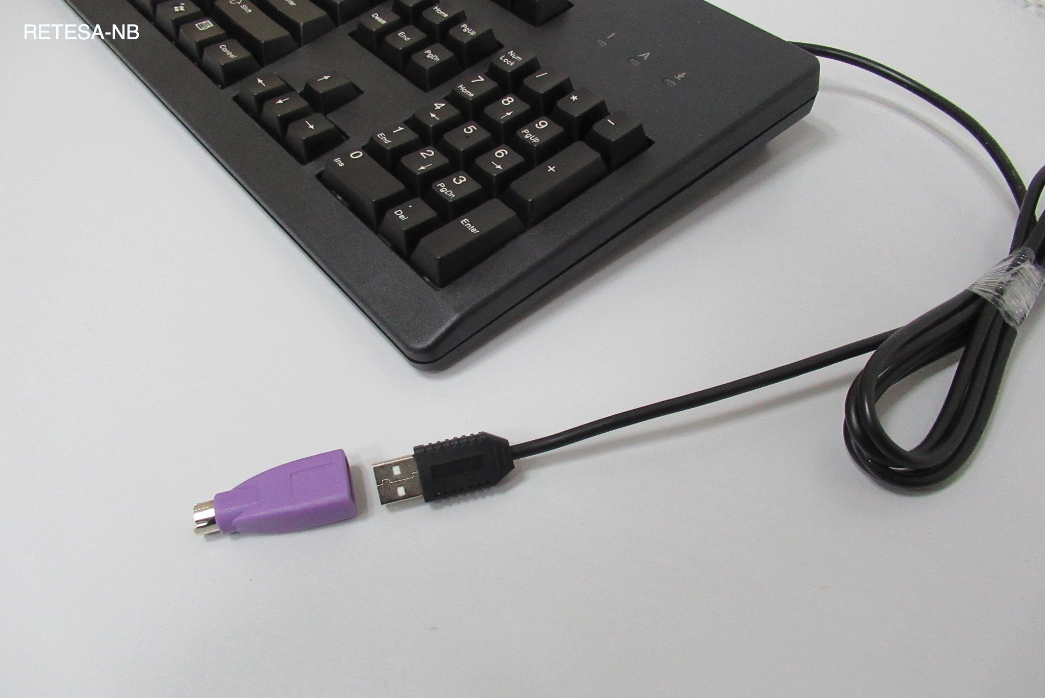 USB-Tastatur CHERRY G81-3000 schwarz, ENGLISCH !!