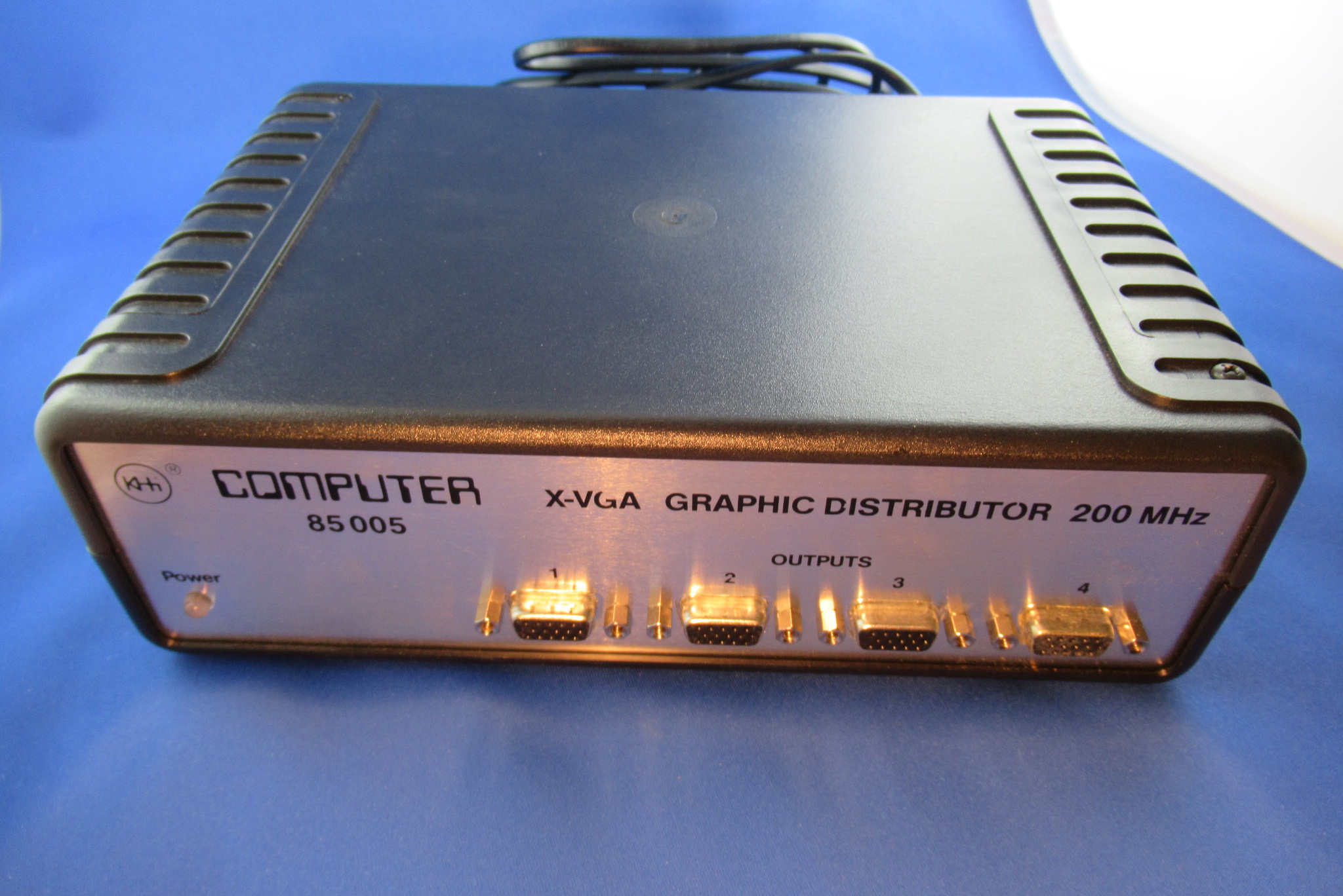 VGA/X-VGA-Verteiler 1:4, bis 200 MHz KHi Himmelreich 85005