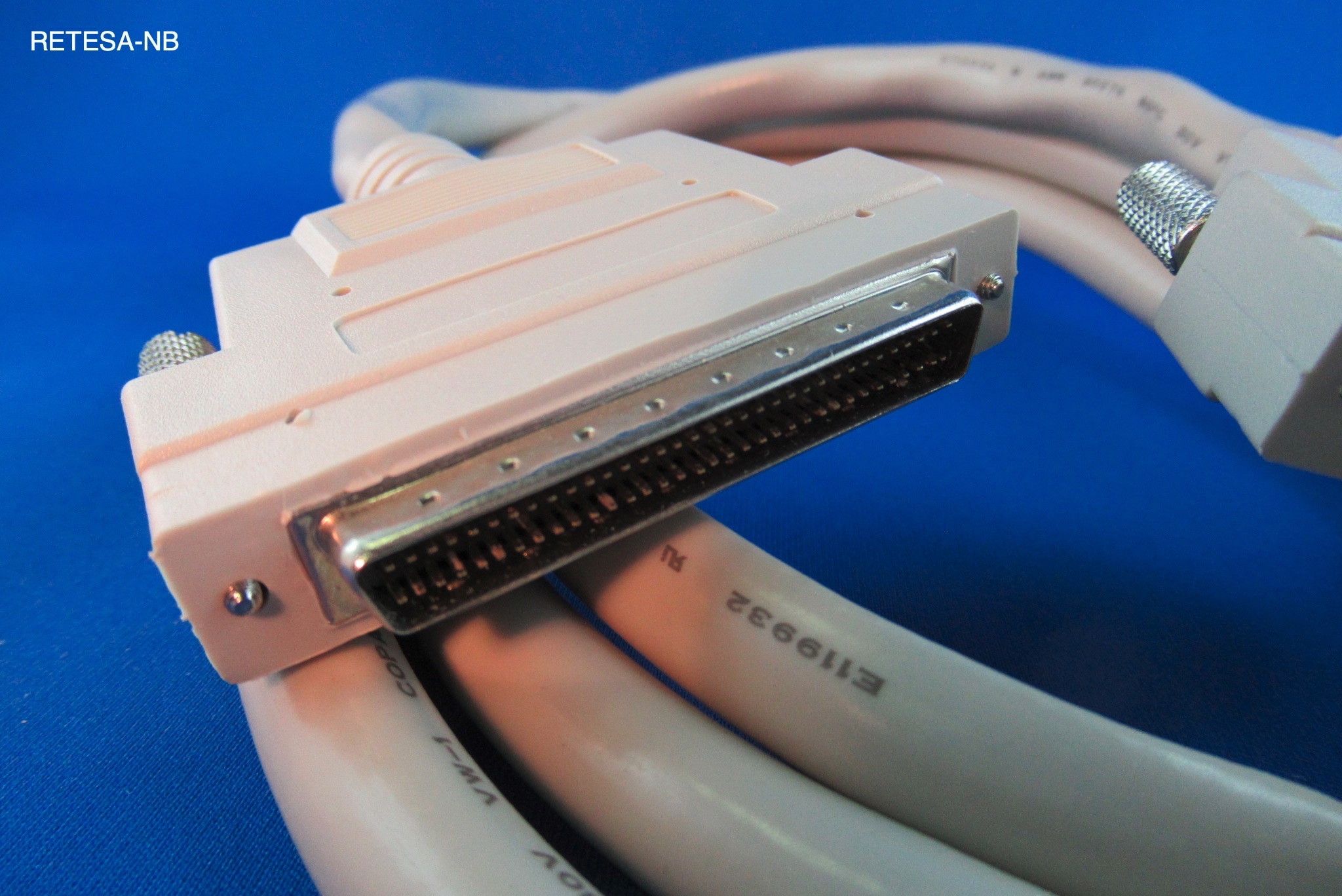 SCSI-III-Kabel 2x 68StMini-SubD 1,8m