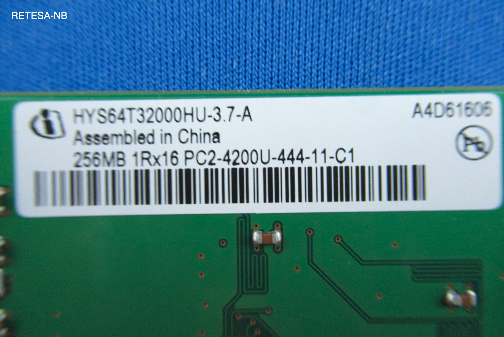 DDR2-RAM 256MB PC533 INFINEON HYS64T32000HU