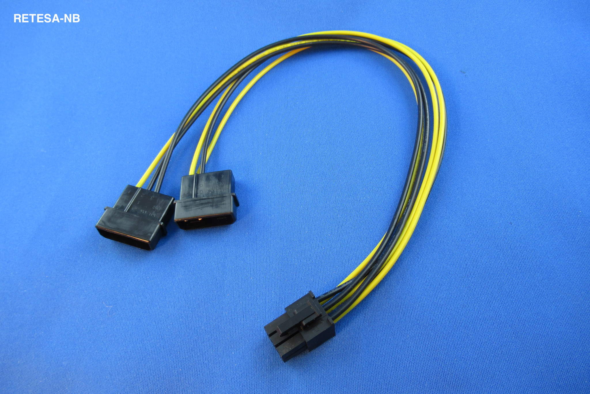 Stromadapter intern, 2x4pol zu 6pol für PCIe (PCI-Express) Grafikkarten INTOS 26628