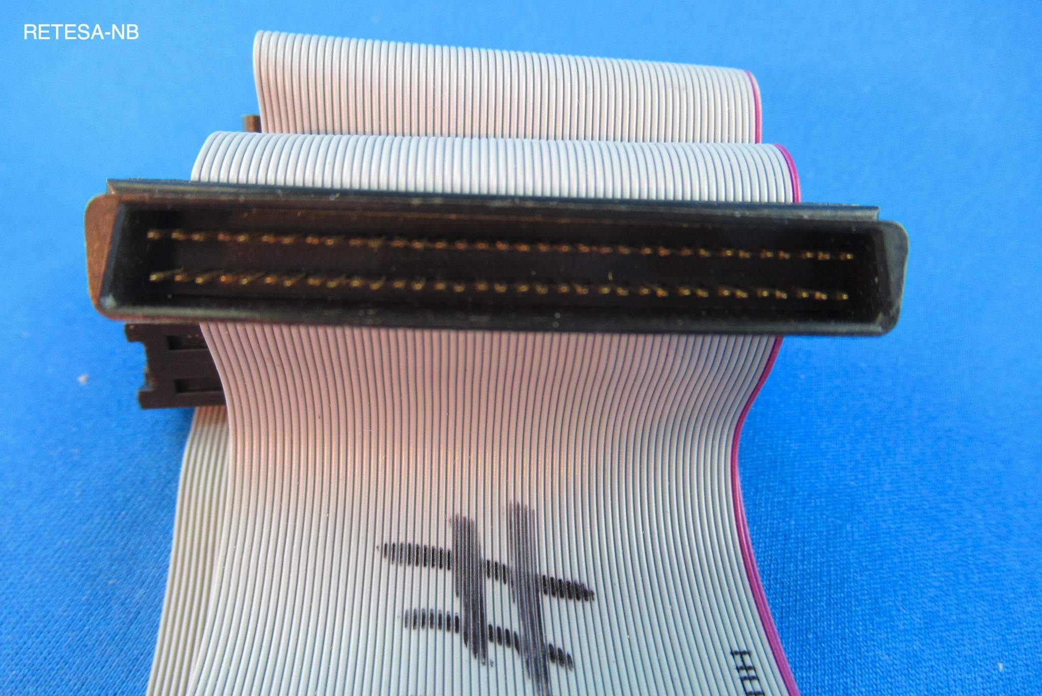 SCSI-Flachbandkabel 68pol./70 cm, 3 STV