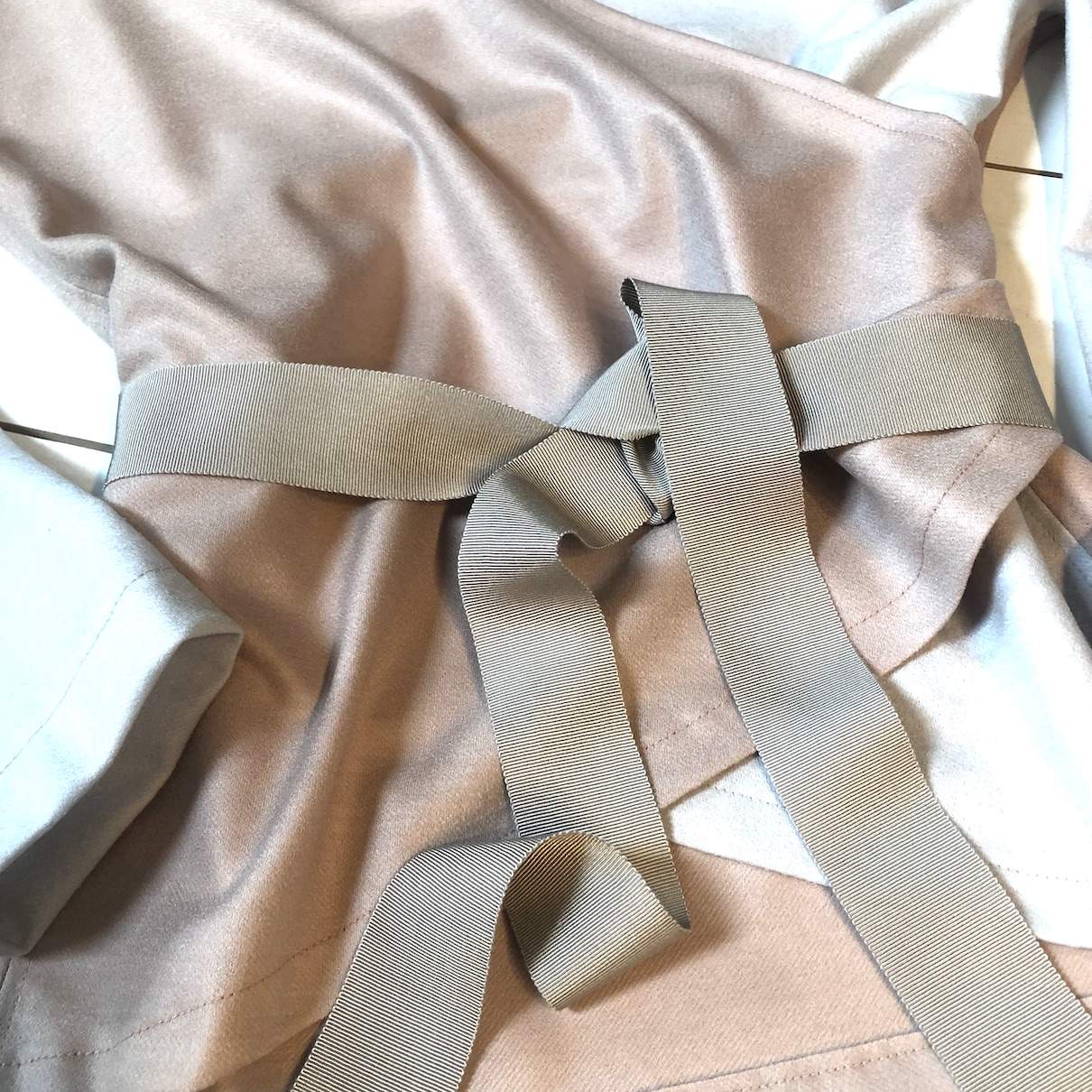 Wickeljacke, Gr. Medium, eisgrau-rosé