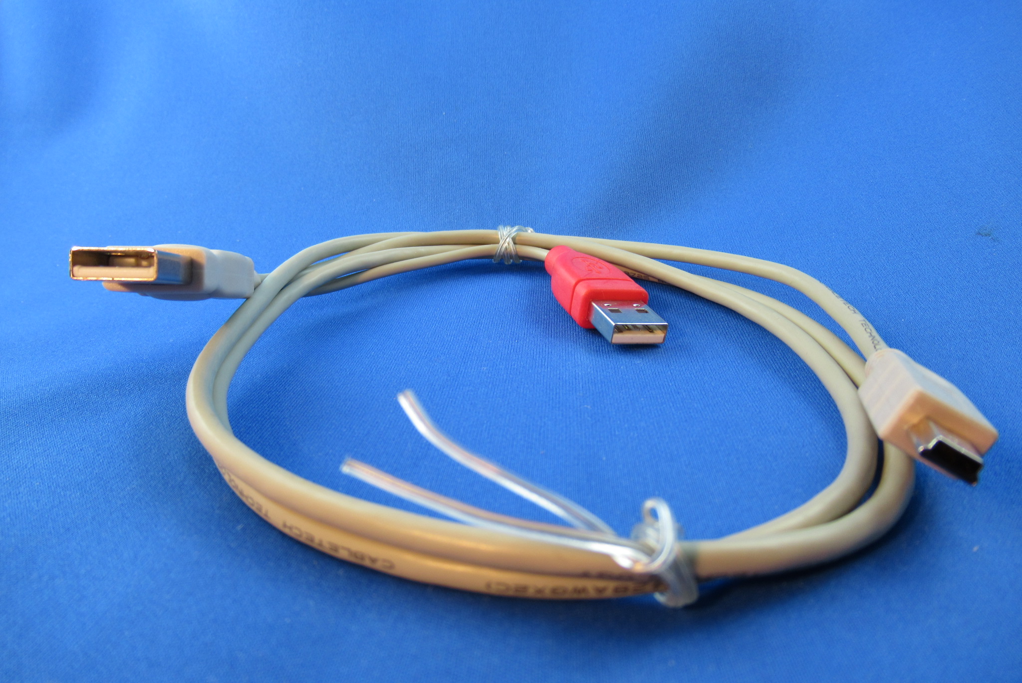 Mini-USB-Y-Kabel 2x St. A an Mini-B  1m INTOS 33107X